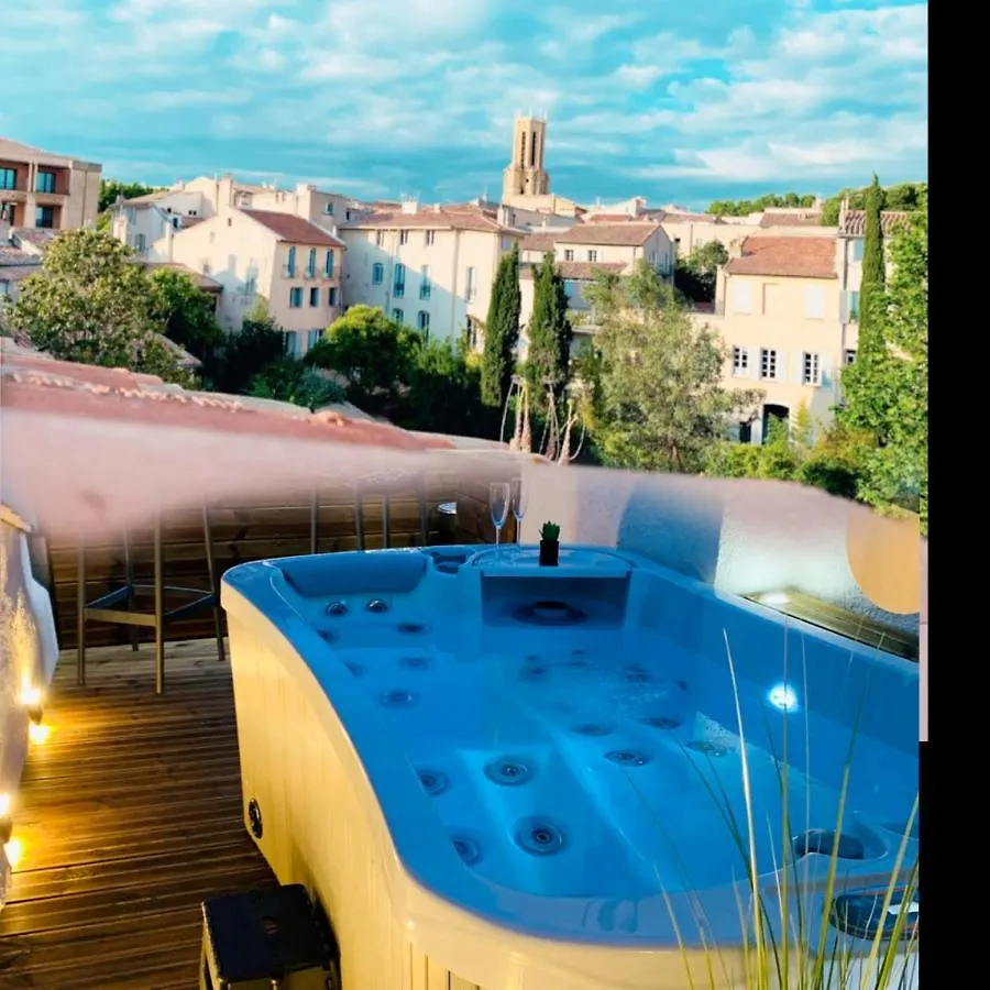 Duplex Bellevue Spa Privatif Toit D\'Aix contacts